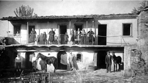 Ma's house, front circa 1950