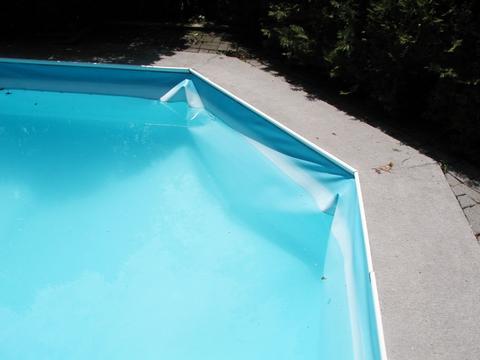 Inflated pool