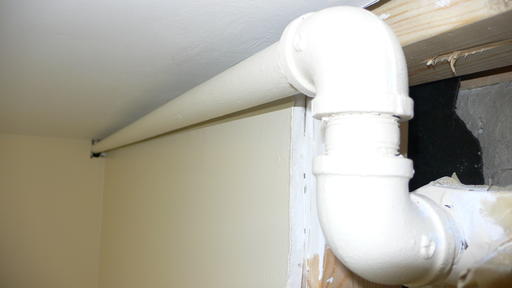 Gas pipe