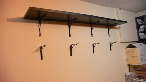 Wall shelves
